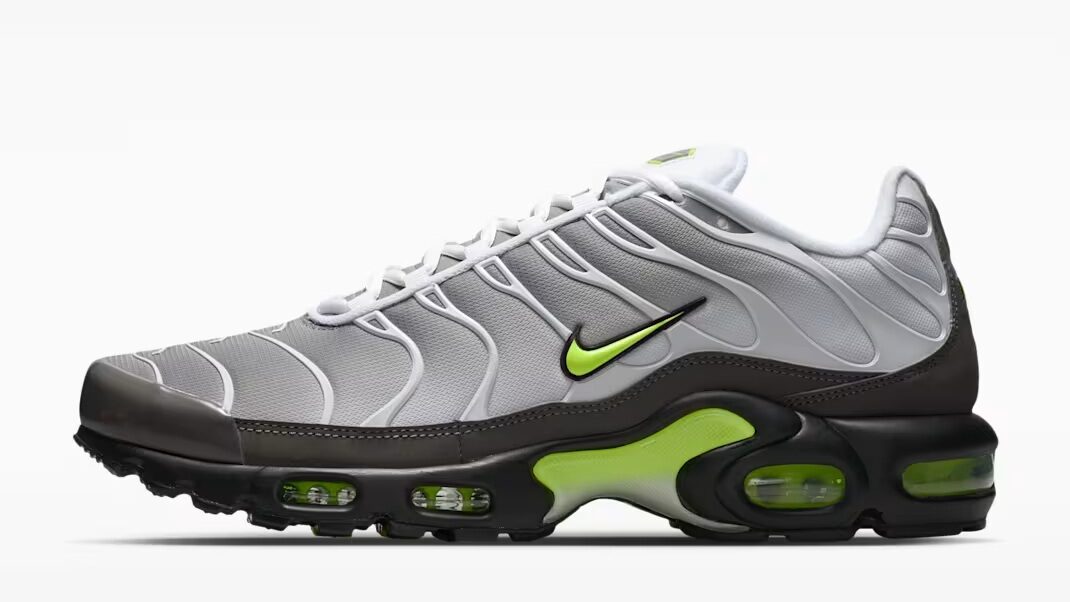 stylish boots shoes for men and women